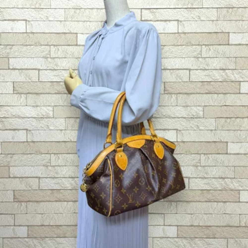 Louis Vuitton Canvas Brown Monogram Handbag Tivoli